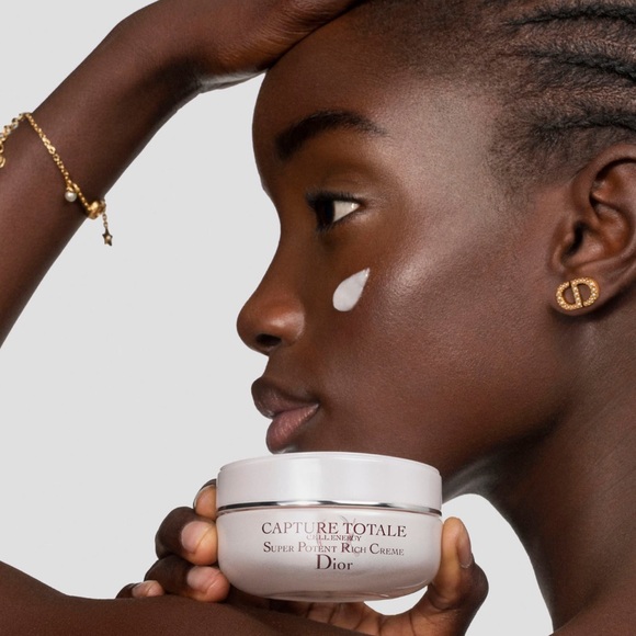 Dior Capture Totale Super Potent Rich Cream - Picture 6 of 7
